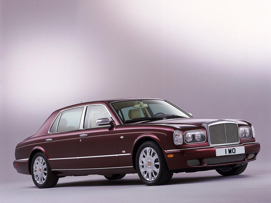  Bentley Arnage Red Label LWB Mulliner 2004 года  (фото 1 из 1)